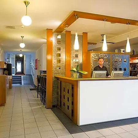 מלון Garden Mit Kostenfreien Parkplaetzen דרזדן