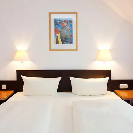 Hotel Garden Mit Kostenfreien Parkplaetzen