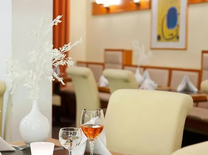 Garden Mit Kostenfreien Parkplaetzen Dresden