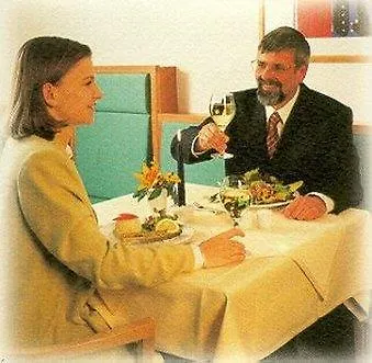 Garden Mit Kostenfreien Parkplaetzen